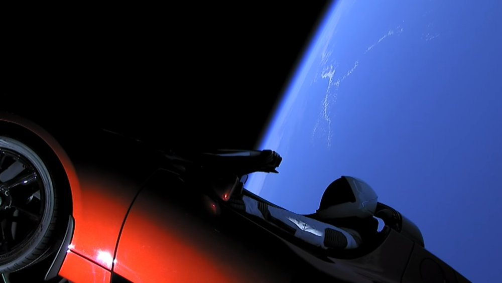 TechnopatNet's tweet photo. Technopat:  #Falcon_Heavy İlk Uçuşunu Başarıyla Tamamladı https://t.co/ksbzWV4vaZ https://t.co/2SITItoCdp