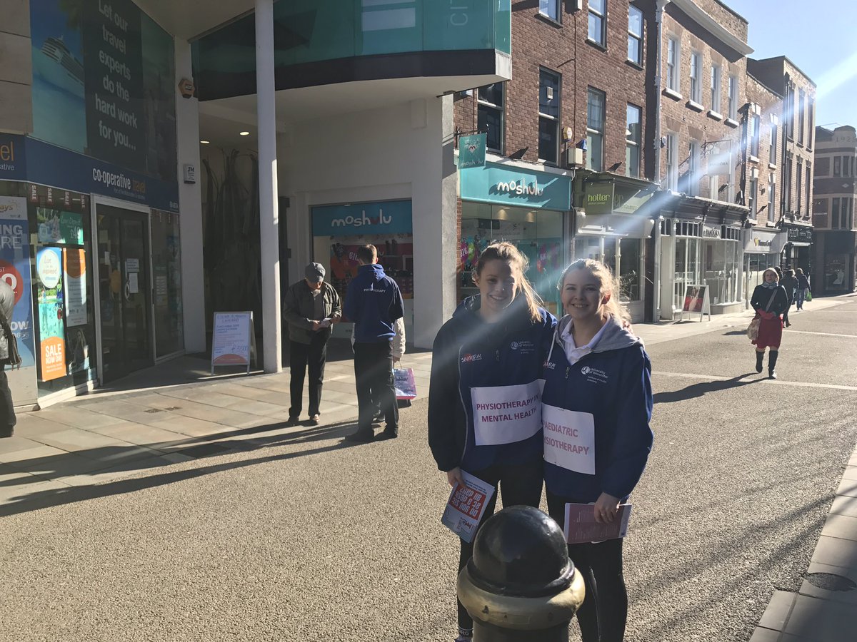 George20897's tweet photo. Sun shining and the community smiling #CSPempowers #WORCPHYSIO #NHSPHYSIO @WestMidlandsCSP @MidCSPstudents @thecspstudents https://t.co/dq1pEvy6J1