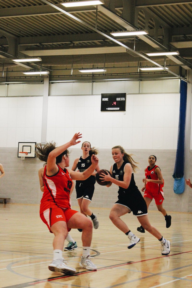 Oaklandsball's tweet photo. Our academy teams are both away today in @OfficialEABL and @WEABL action!
@OfficialEABL travel to @CantInstofSport for a 4pm tip.
@WEABL take on @loretocollege as they travel up to Manchester for a 2.30pm tip.
#Wolfapck https://t.co/zyLKCUNL91