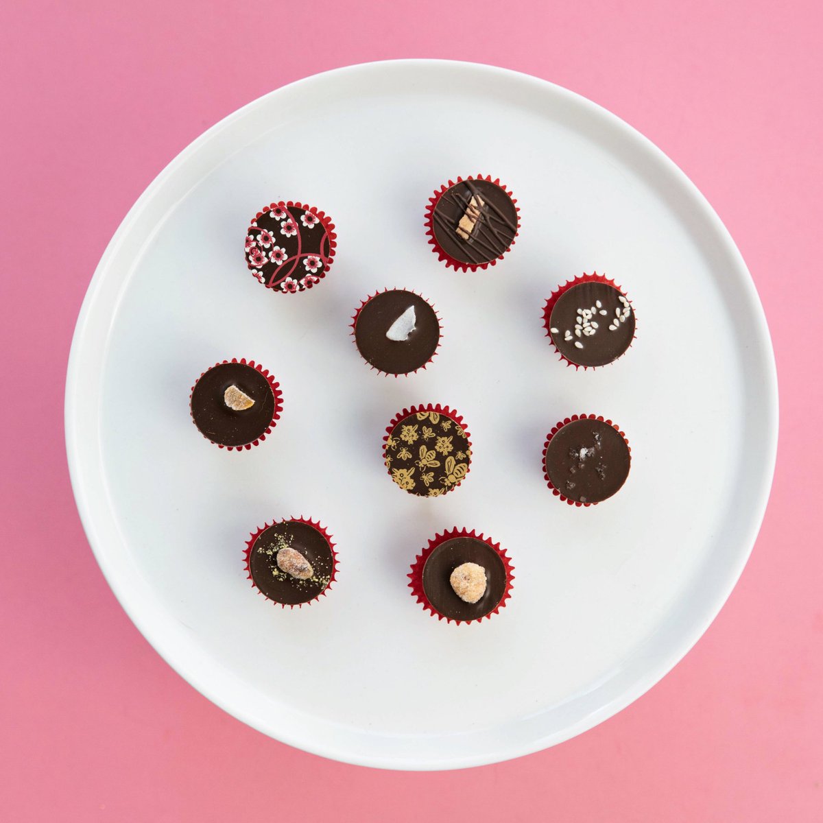 ococoachocolate's tweet photo. I love you #ButterCup. 😍
.
If you need #chocolates BEFORE #Valentines , #TODAY is the last day to ship via Priority Mail. Don’t let #Cupid catch you slipping! https://t.co/NUuRCxFzDV