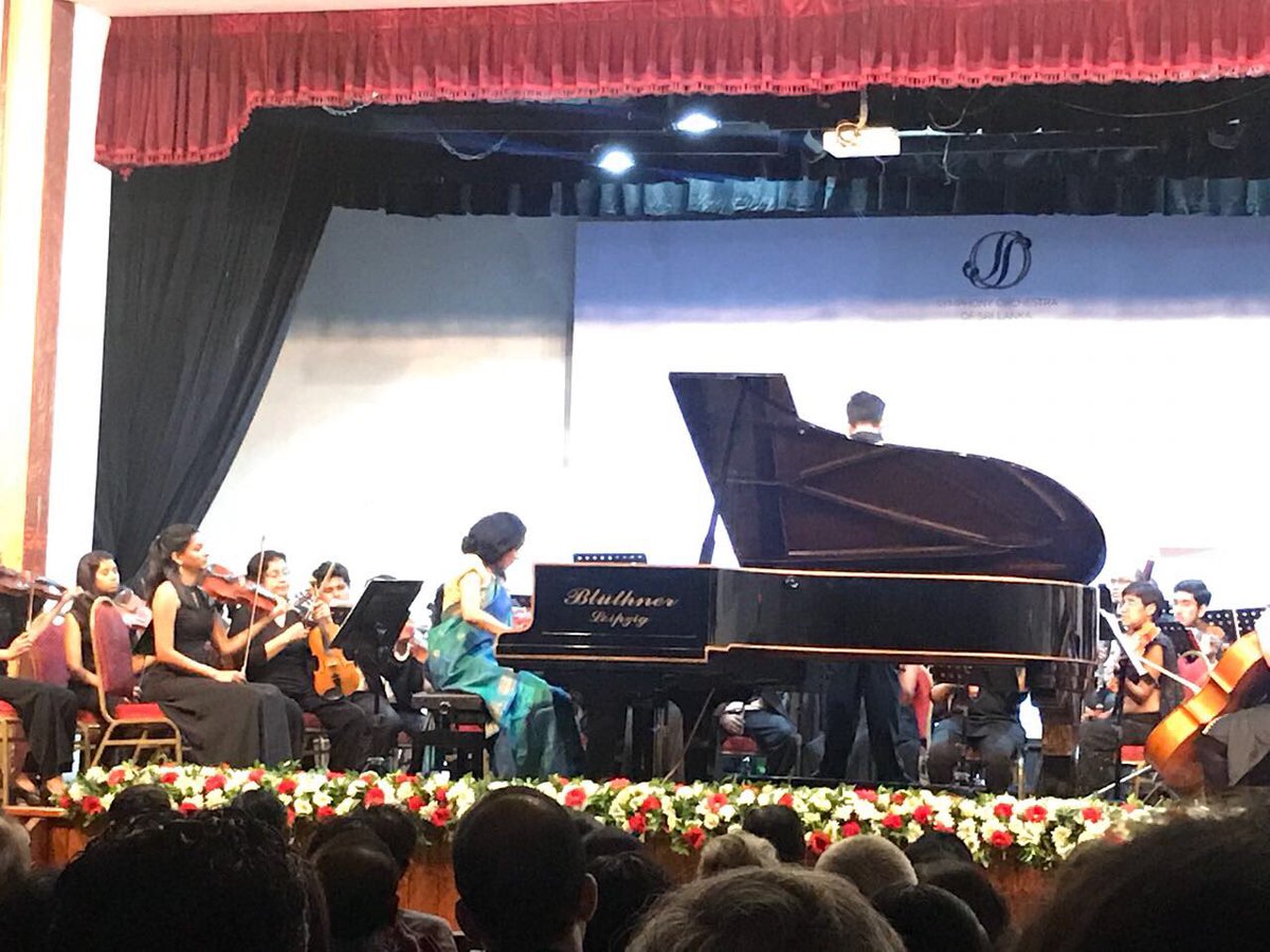 IndiainSL's tweet image. #MusicBeyondBorders another endeavour celebrating India &amp;amp; Sri Lanka@70. @IndiainSL partnered with SriLanka Symphony Orchestra &amp;amp; Bombay Symphony Orchestra to present a melodious musical evening. Music of Unity-India &amp;amp; Sri Lanka
@SushmaSwaraj