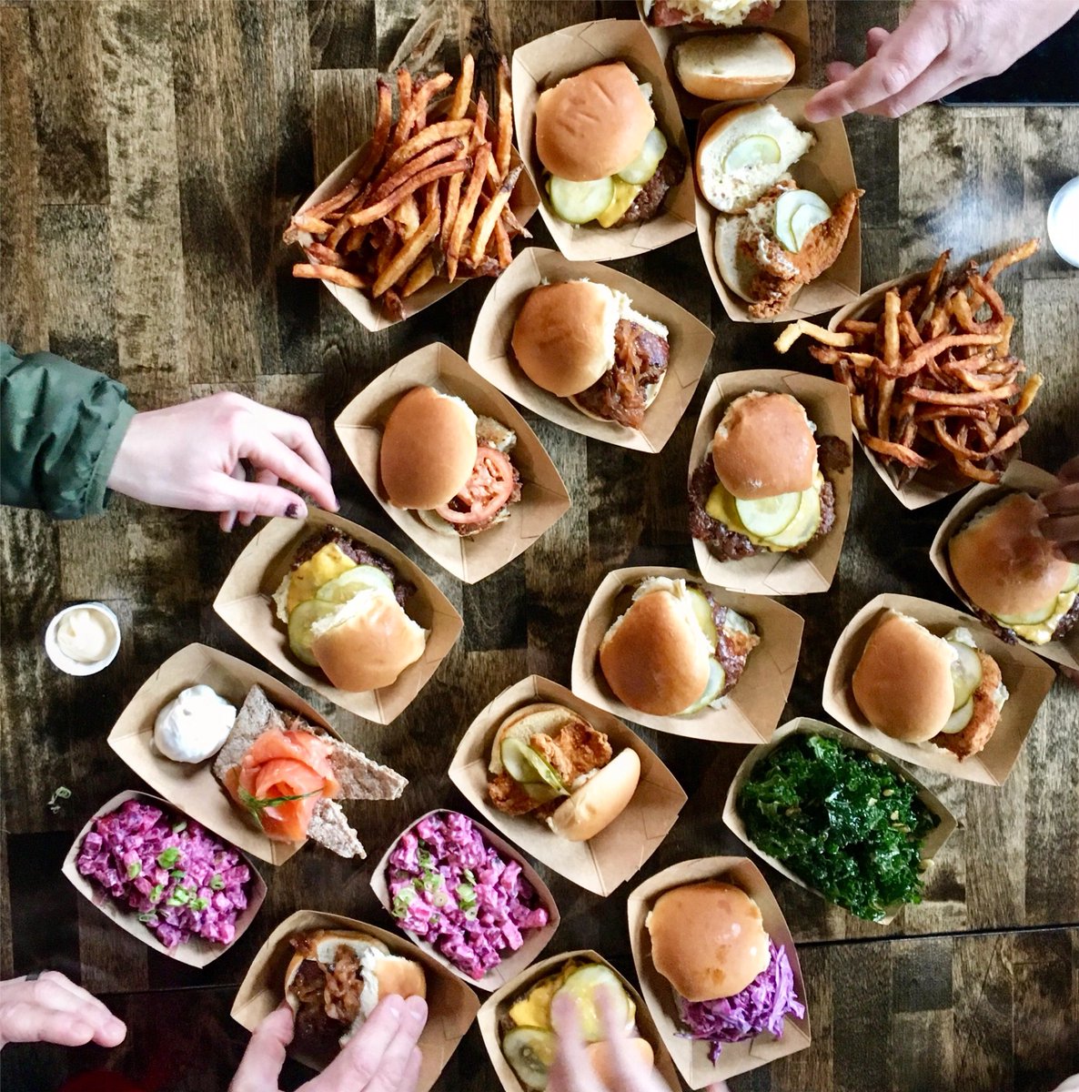 Oskar's Slider Bar (OskarsSliderBar) Twitter