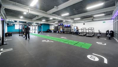 PureGymOval's tweet photo. Last few days f £0 Joining fee @PureGymOval Get in quick while it lasts use code JOINFREE https://t.co/FWItt6TReY