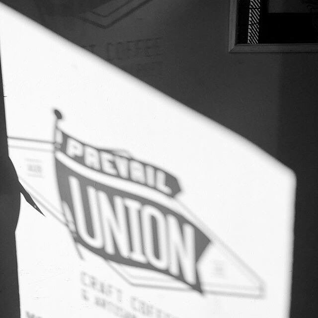 PrevailUnion's tweet image. C E L E B R A T E
We're having a celebration THIS FRIDAY (Feb. 9th). Check the link in the profile for details. If you haven't heard, we are saying goodbye to our 131 College St shop. We will be closing the doors today at 1PM to get the space ready for o… ift.tt/2shIDSK