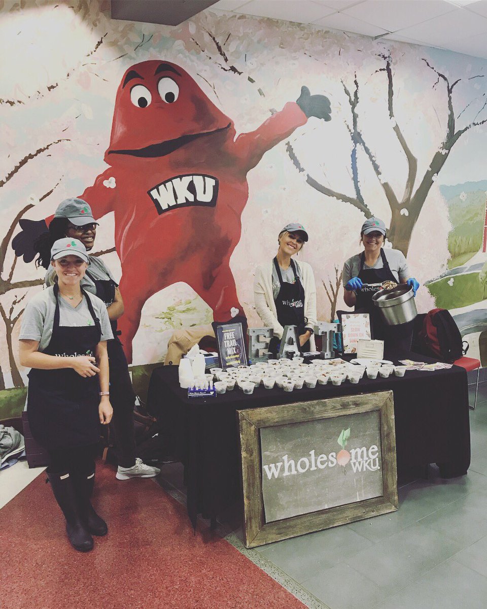yourDSU's tweet photo. Stop by DSU’s Lobby for some healthy snacks provided by @WKUDietitian !! #yourdsu https://t.co/j91LrrVHs1