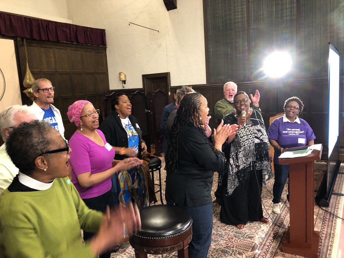 wilsonhartgrove's tweet image. #MoralMovement in Berkeley. Forward together!