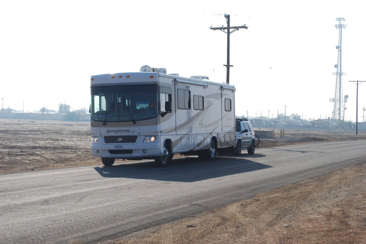 crazeeadventure's tweet photo. Why Conform to the Norm
Life with no fixed address
Get off the cell phone
Get out explore Nature from the Frontseat
#RVLiving #Fulltime #RV #RVLife @RVer
#Nomad #RVNomad @RVShowsBC #TLRV
@hashtagvanlife #Home on #Wheels
@theprovince @GoRVingCanada
https://t.co/QD5ZINGNl8 https://t.co/on7h9eMraG