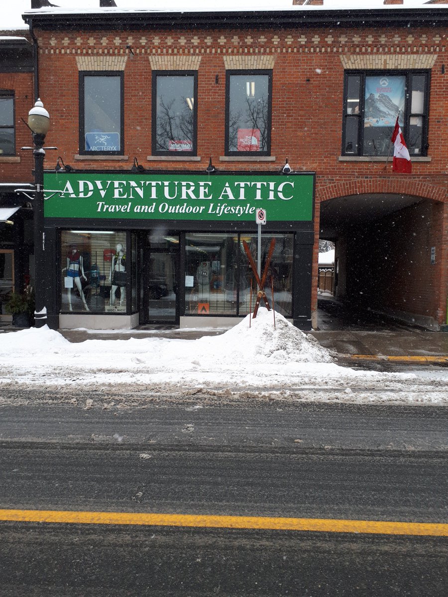 AdventureAttic's tweet photo. What better day to stay home and start planning your summer camping trips! https://t.co/JgTsFmfwW6