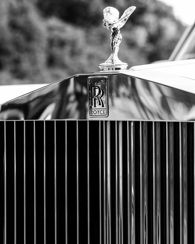 Backfishnascher's tweet photo. Vom Oldtimertreffen am Piesberg. .
.
.
.
.
.
#Oldtimertreff #classic #cars #rollsroyce #roller #Nikon #d7000 #bw #blackandwhite #oldtimers https://t.co/snhcFi2jcC https://t.co/hFWAnGkQmU