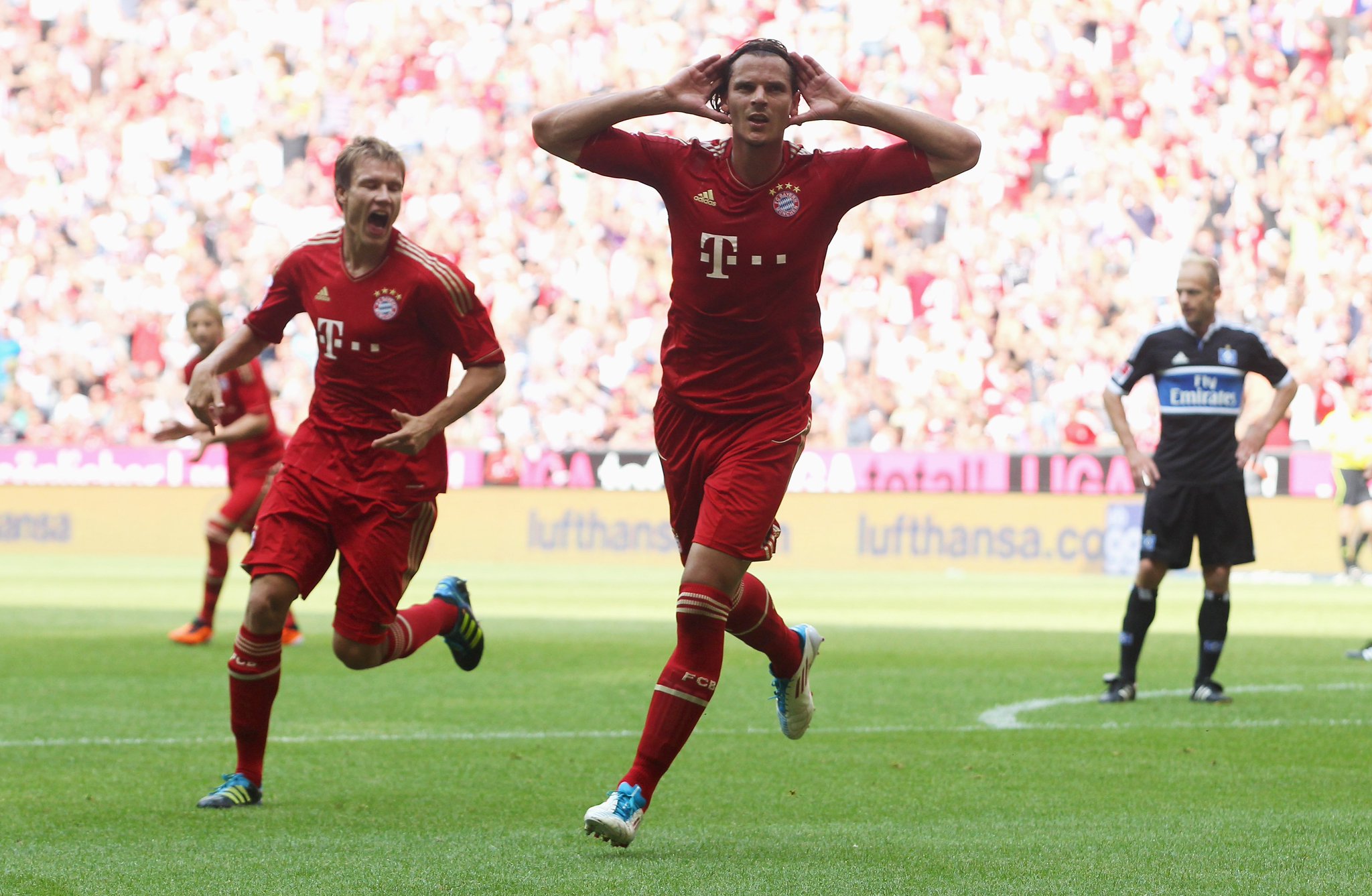 Happy birthday, Daniel Van Buyten! ?? 