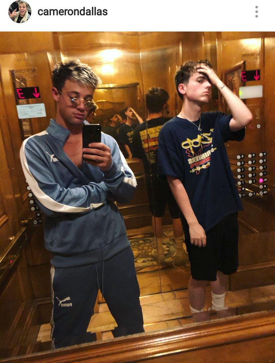 CamDPortugal's tweet photo. 📸 ontem, no Instagram || O Cam publicou esta foto com o seu amigo Chris. O que acham desta amizade? Nós adoramos! https://t.co/R9tBna1Rnq