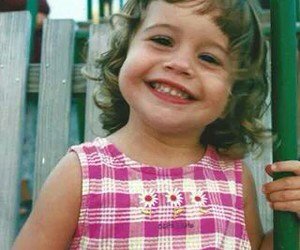 FeganAdrian's tweet photo. Happy Birthday @beamiller 
🎂🎉🎁
Who knew this lil cutie would grow up to be a musical Goddess
💚💚💚👸🐝 https://t.co/jXsbK3BaQp