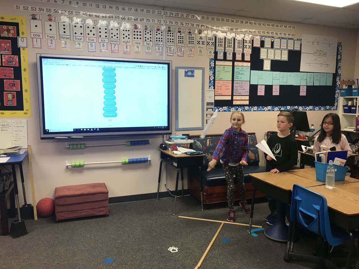 USchools_3Y's tweet photo. Designed, folded, and threw paper airplanes yesterday, measured its distance, and then plotted its points on our line plot! #OrigoLearns #mathchat #3rdchat https://t.co/zLSAwmyvwE