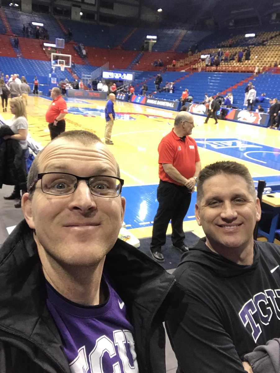 Great time last night with <a href="/giblinscott/">Scott Giblin</a> and <a href="/DegeestNathan/">Nathan DeGeest</a>!  Thanks <a href="/CoachRyanMiller/">Ryan Miller</a> for the seats!
