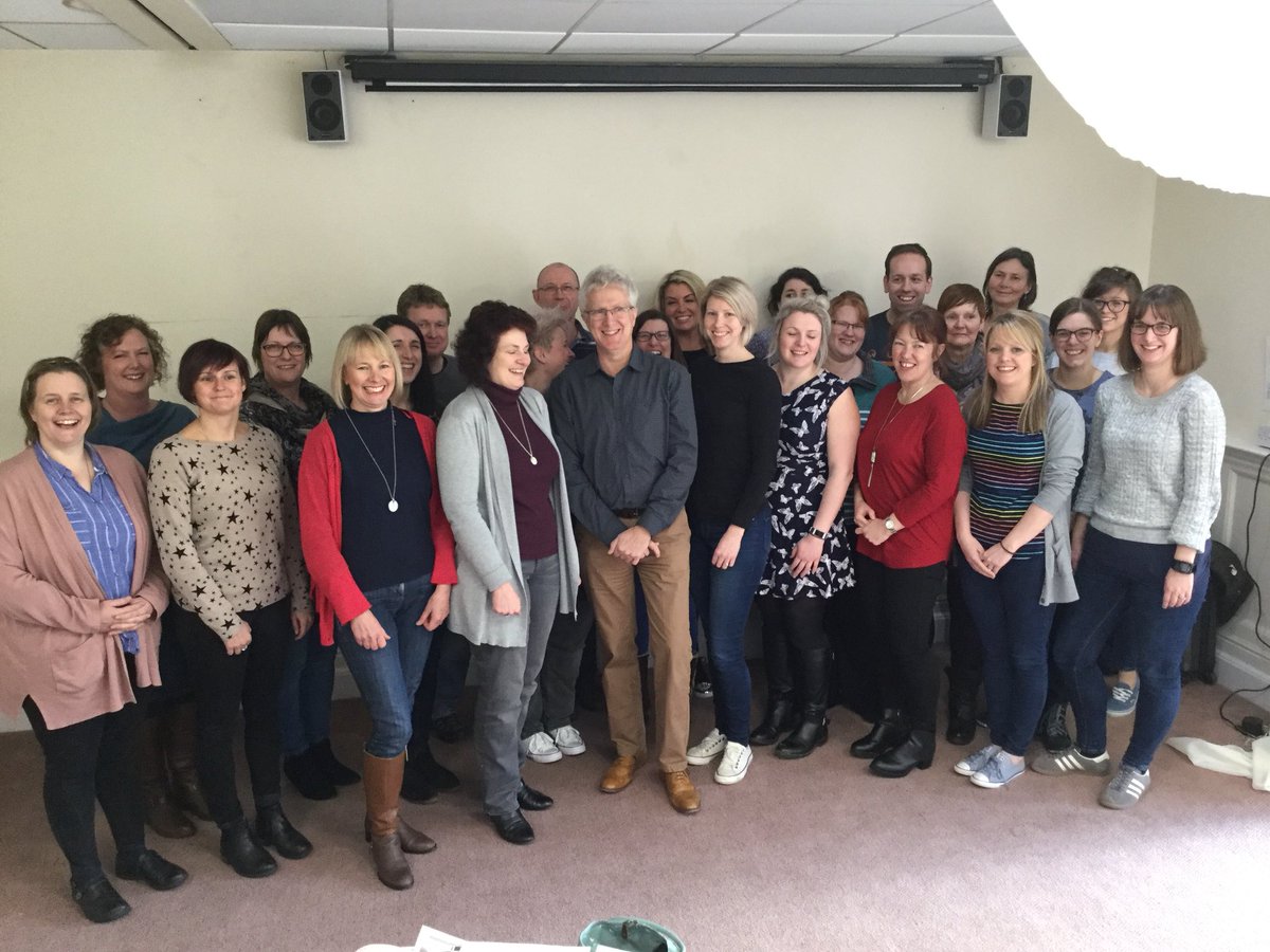 UHPPhysioReps's tweet image. Saying thanks to @pfafc for all his hard work on behalf of the members @thecsp #NGRS