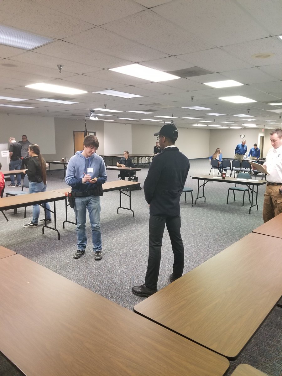 DHS_LPSS's tweet photo. Skills 2018 results are in and congrats to

Tanner Keene &amp; Connor Foltz for qualifying for the state competition in April!!!!

@DerbySchoolsKS @DHS_Panthers 

#GreenIsMagic https://t.co/thHm3VEOCO