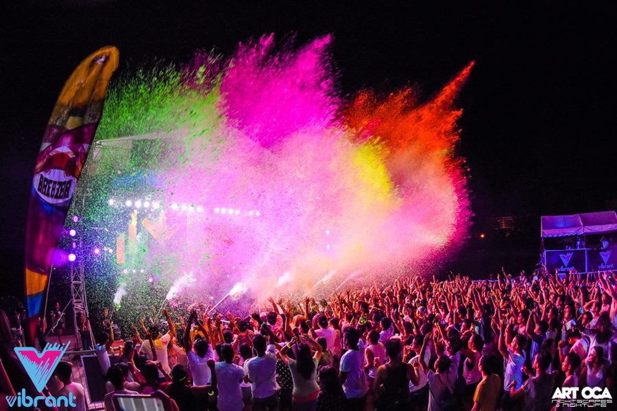 VibrantFest's tweet photo. Make your campus celebrations more colorful and #GoWildWithPaint only with #VibrantFest‼️‼️‼️💯 

For booking and inquiries: message 0917 557 4517 or email marketing.madhatterevents@gmail.com

#VibrantxUniversities https://t.co/uhHLTXTrfi