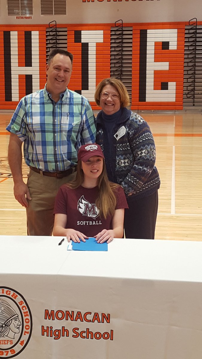 CBS6SportsSean's tweet photo. Other signees from #Monacan
Garrison Johnson @SwimMonacanHS @GamecockSwim #VictoriaTyler @FerrumFH #SarahGundlach @MeredithCollege #SamanthaHerlinger @Bh2osoftball
#MonacanFH #MonacanSoftball
@CBS6 #NSD18 @LaneCtvsports https://t.co/kt4I5P7TBK