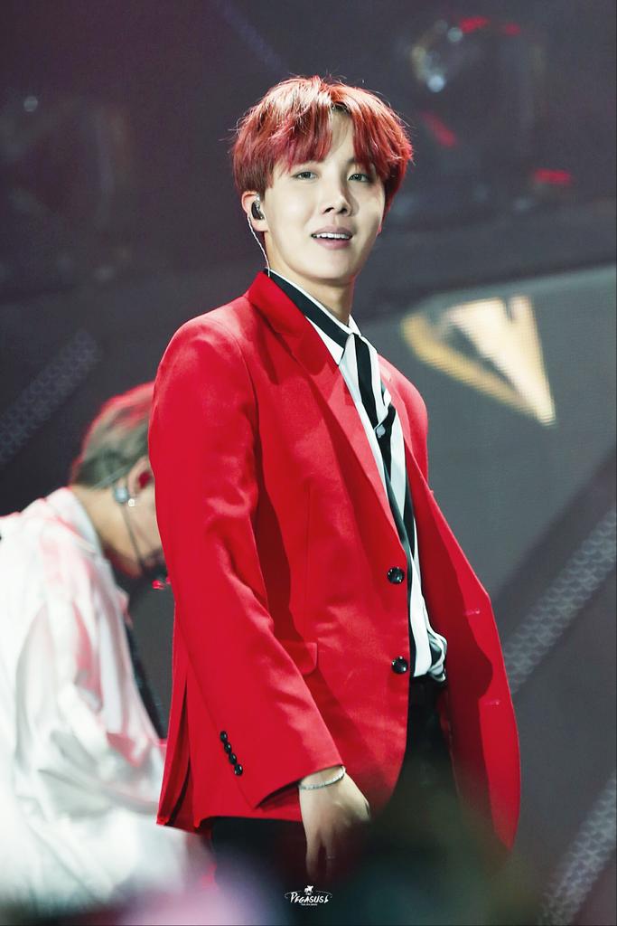 #제이홉 #정호석 #방탄소년단 #호비생일ㅊㅋ #JHOPE 
<a href="/BTS_twt/">방탄소년단</a>