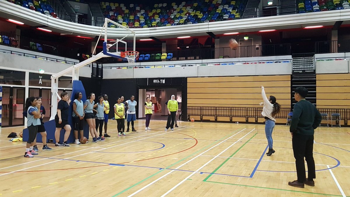 QMBL Basketball tweet media