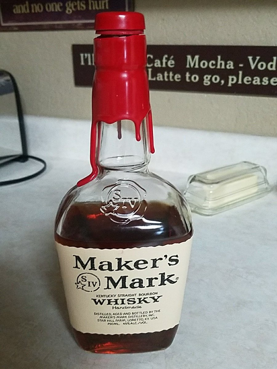 MakersMark's tweet photo. RT @belle437: Rd for my cough @MakersMark is the best for #hottoddies or a simple cuppa https://t.co/IZOvlgCVtD