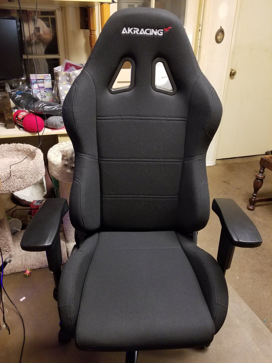 impurrfectjem's tweet photo. Thank you to all of the wonderful people who donated towards me getting a better chair for my back! I got this beauty &amp; it is so much better! I can't thank you all enough for your generosity 💜 I hope to be streaming more soon once I get everything together ☺️ (ignore the mess) https://t.co/sHMFmHJAHk