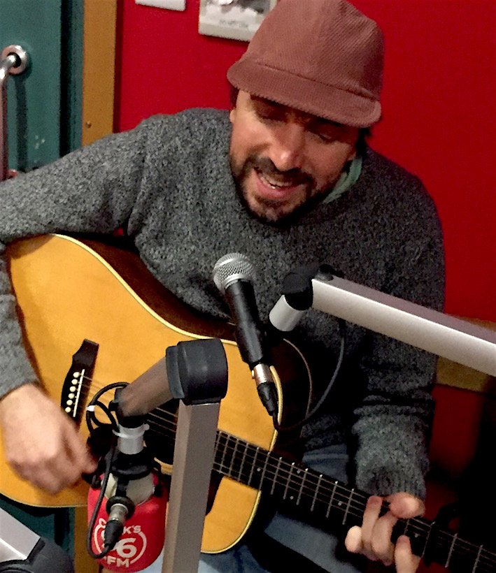 Last Saturday's Green Room online now ft. <a href="/David_Kitt/">David Kitt</a> live in studio and tunes from <a href="/TheAcademic/">The Academic</a> @kalikahofficial <a href="/oemperormusic/">O Emperor</a> <a href="/JonnyRepBand/">Jonny Rep</a> @WeAreMako <a href="/yevagabonds/">Ye Vagabonds</a> @mazzygooze <a href="/wallisbird/">Wallis Bird</a> among lots of others: soundcloud.com/96fms-the-gree… <a href="/Corks96FM/">Cork's 96FM</a> #irishmusic #selectirish