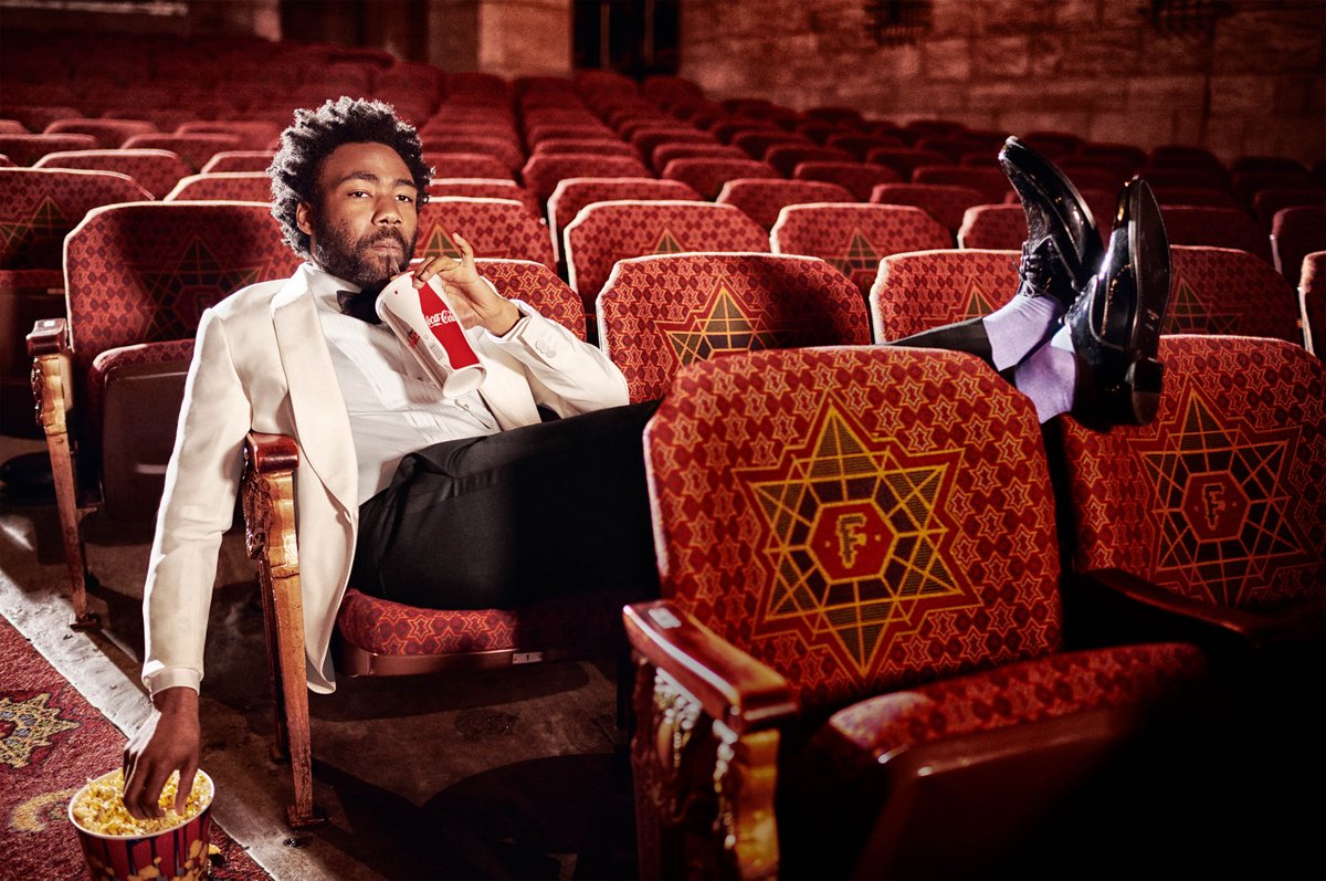 esquire's tweet photo. How has Donald Glover accomplished so much already? By having something everyone in Hollywood envies—unparalleled creative genius.

@bijanstephen sat down with the legend in the making to talk about #AtlantaFX, #SoloAStarWarsStory, and race in America. https://t.co/nbFphyHRwK https://t.co/g0LARmUpA5