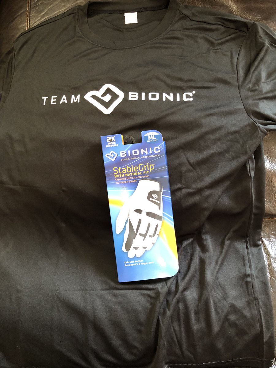 road2thetour1's tweet photo. Thanks to our wonderful partners @bionicgloves you too can become a part of team bionic! If you want to win this t-shirt and golf glove you need to do three things. 
1. Follow us 
2. RT this tweet
3. Follow us on Instagram https://t.co/kVJBhxh1N6 
 Two winners. Announced Feb. 12 https://t.co/QqH9bHmOBR