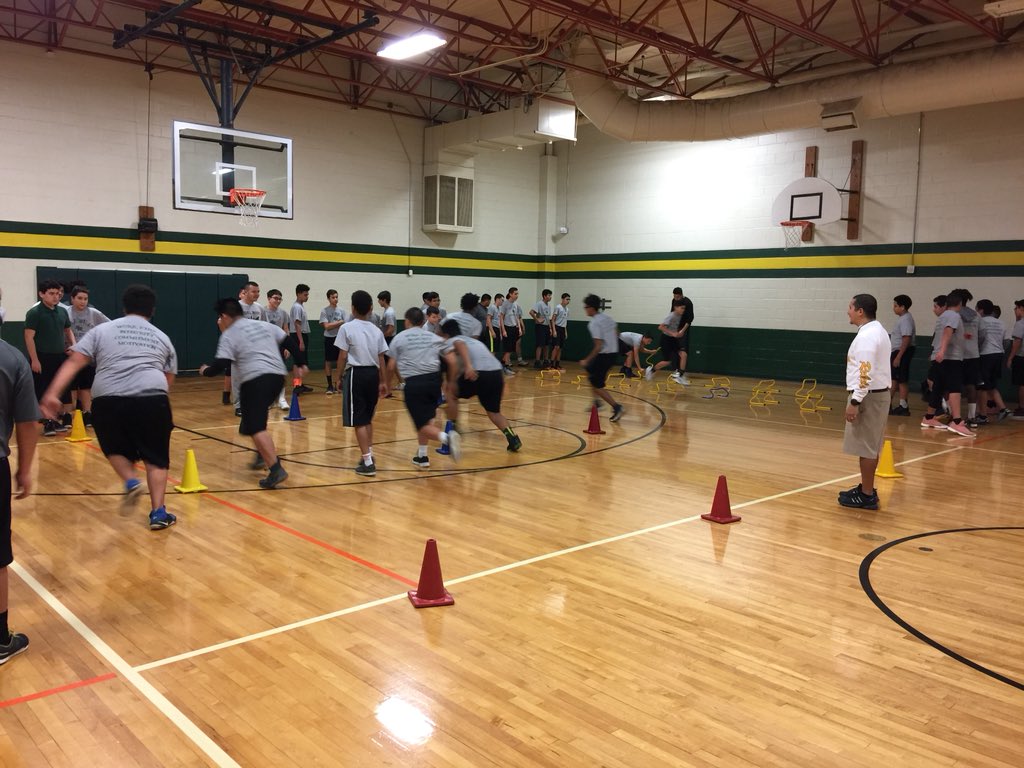 HolmesHuskyFB's tweet photo. It’s the Rebel Way! @NISDRoss #grind2018 #futurehuskies https://t.co/EHg1LmijtZ