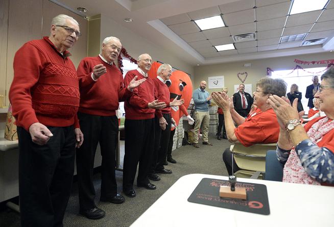 #LovelandCO celebrates valentines with a song. Time to order your singing telegram! 

bit.ly/2E8po3u