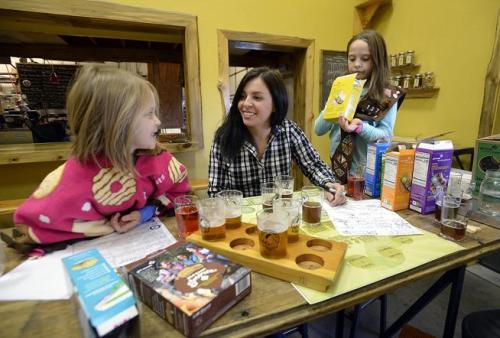 #LovelandCO Girl Scouts, <a href="/GSColo/">Girl Scouts of Colo.</a>, start selling cookies in neighborhoods, at stores and a brewery

bit.ly/2E7QNyB