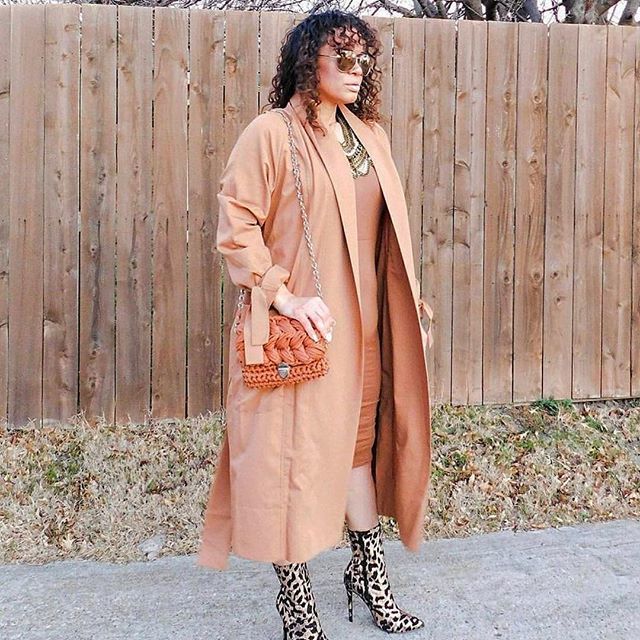 CCbyDominic's tweet photo. Sacrificing fashion over warmth. Somebody has to do it!! Our fashionista sister @madforfashion78 styled our Saddle Brown handbag with this cute trench from @sheinofficial!

Booties from @shoedazzle 
Dress from @arianasrunway ❤️ https://t.co/gUFtIwXEpY https://t.co/oyGjRCdIvT