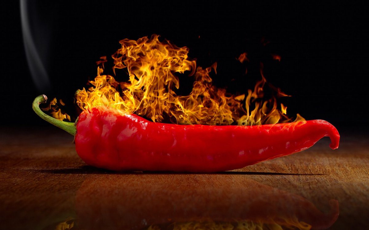 MichiganDining's tweet photo. Fun fact: in some places people put chili powder in their shoes to keep their feet warmer! #ChiliWeek https://t.co/6VPYEPOWxH