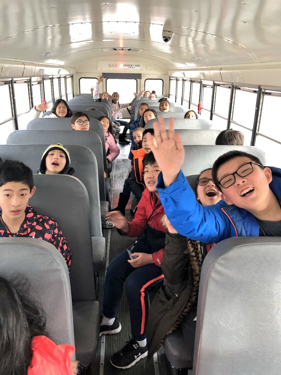 cnamkung103's tweet photo. Bus 3 on the way to Outdoor Ed! #engage103 #103ode https://t.co/cH3LFG98fT