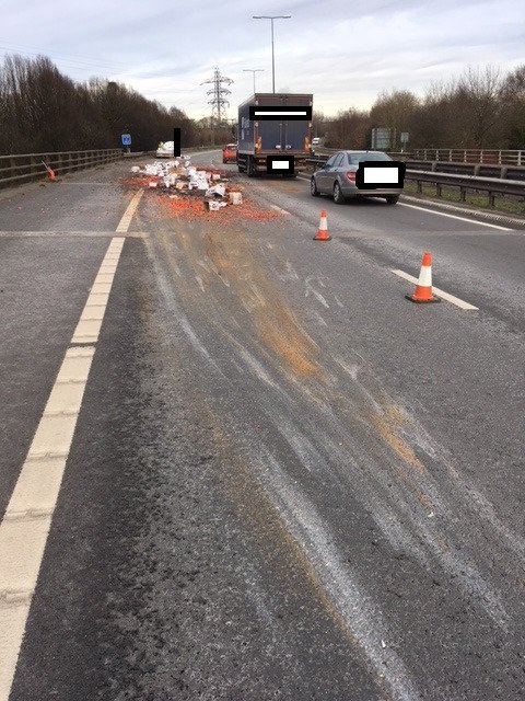 NWmwaypolice's tweet photo. Here is the scene of the Debris on the M53SB J7-8 @CPTaskforce #MO21 #HI33 have just left the scene and @HighwaysNWEST will arrange the clean up process #expectdelays https://t.co/Oo7HxV90q6