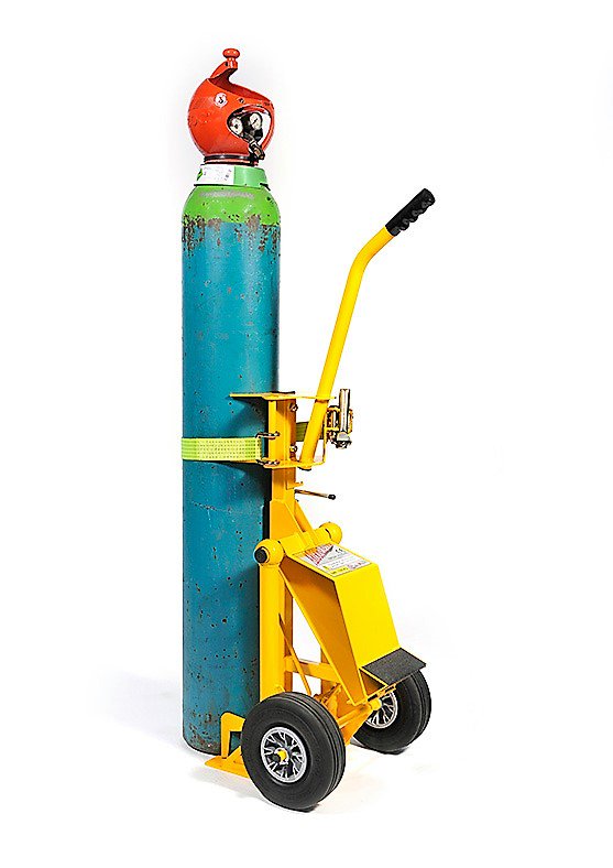 CylinderLifter's tweet photo. If you’re sick and tired of rolling and bear hugging gas cylinder then get your Cylinder Lifter today! For all enquiries email us at enquiries@efp-uk.com https://t.co/Xxza7rFihE