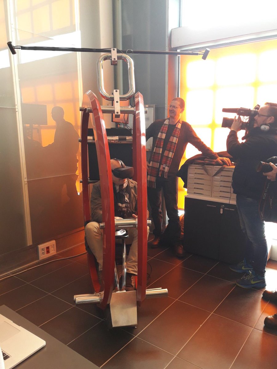 smartopenlab's tweet photo. Está mañana hemos estado presentando a #TRON en el Espacio de Creación Joven del @Ayto_Caceres con #Yolanda y #Pilar de @JuventudCaceres, trabajando juntos con @juanbarambones y la @EPCC_Unex https://t.co/eUjFkgudTA