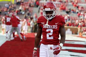 CooperGary9's tweet photo. Extremely Blessed To Receive a(n) Offer From Oklahoma University 🔴⚪️🙏🏾 https://t.co/2dVyj4bDp6