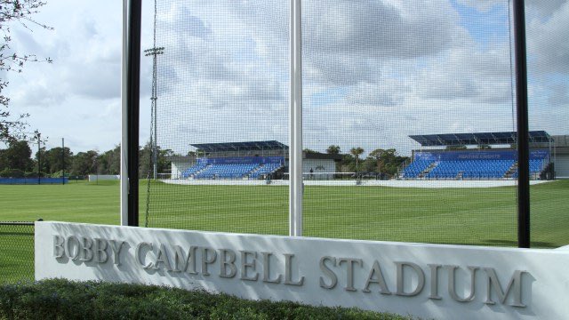 __KEENER__'s tweet photo. Extremely blessed to announce I’ve received an offer and have COMMITTED to D2 National Powerhouse Lynn University!!!🔵⚪️⚽️Huge thanks to my family, friends, and all my teammates and coaches that have helped me along the way! #FightingKnights https://t.co/6UKPfvYtMJ