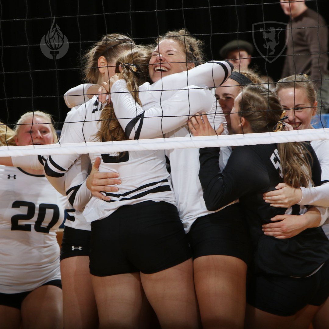 St. Olaf Athletics tweet media