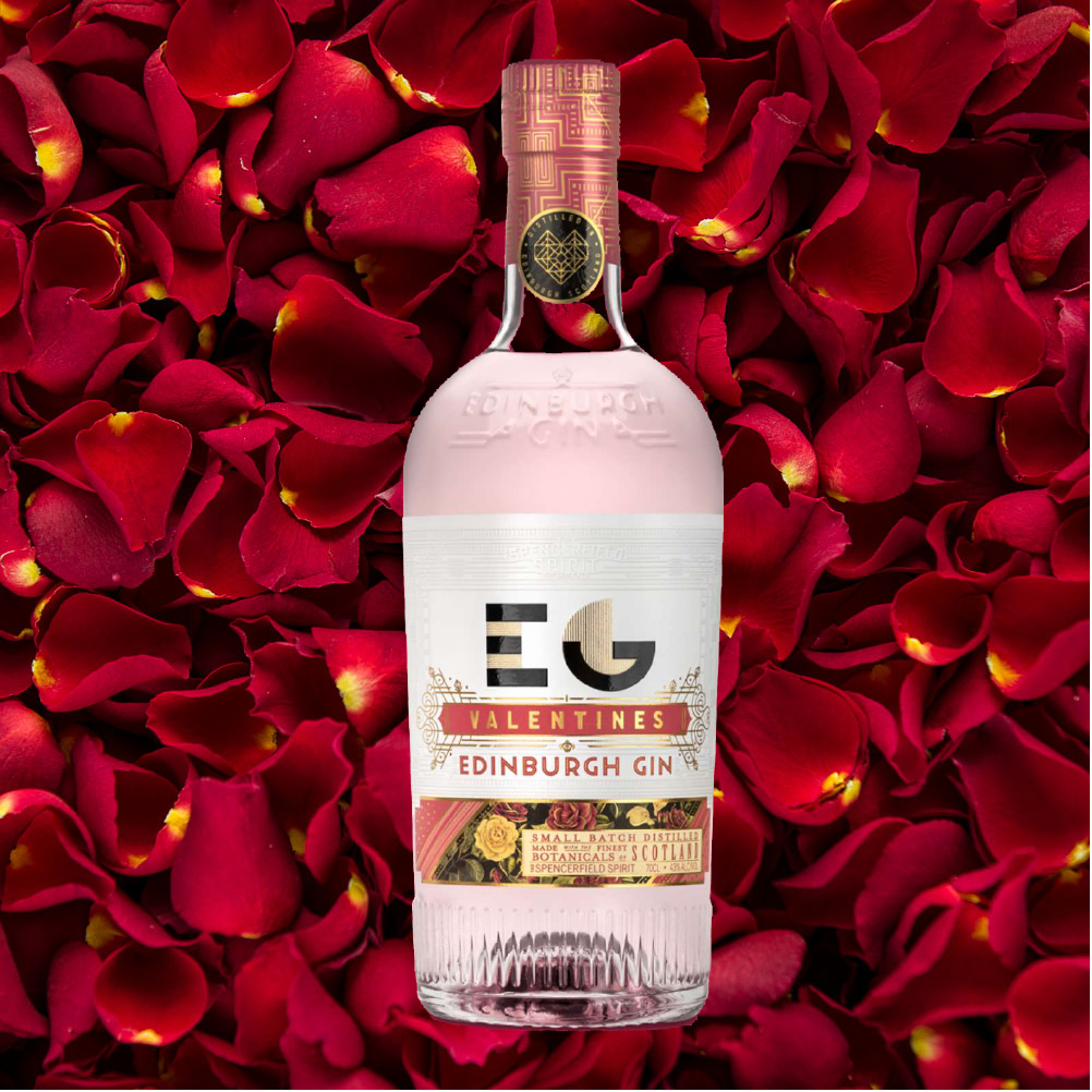 GinSubscription's tweet image. Edinburgh Gin have unveiled this years limited edition Valentines Gin inspired by romance! With a gentle and smooth finish, this blushing pink gin is only available in 3000 bottles.
Available: edinburghgin.com PS! Cocktail 'The First Kiss'
#EdinburghGin #Valentinesday #Gin