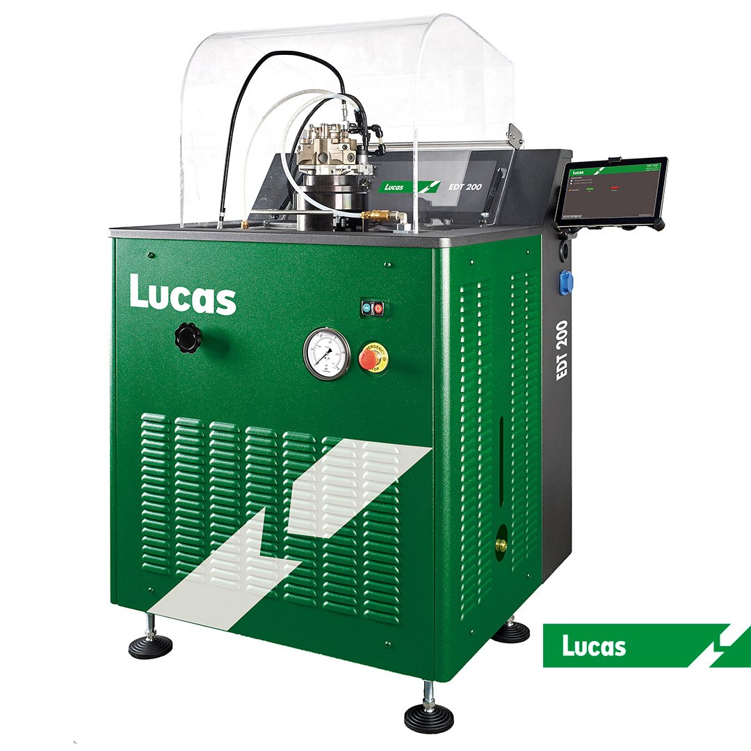 LucasDieselSyst's tweet photo. Today we have the pleasure of introducing you to another of  our #new #machines, the EDT 200. This powerful #testingbench is  specialised in testing all brands of #commonrailpumps on the market. 
For more information contact: info@lucasdiesel.com https://t.co/vulwIBfXbH