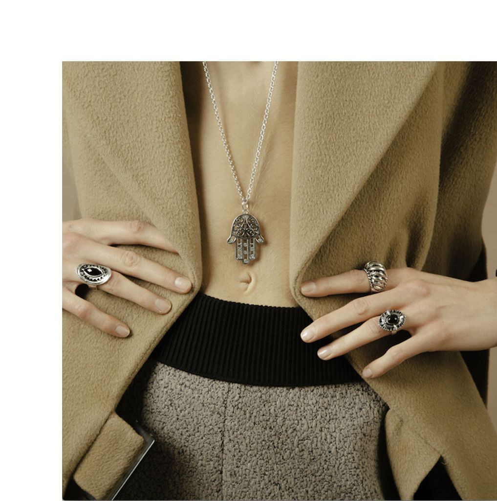 buying_show's tweet photo. METAL CHORD
.
.
.
.
.
Connect with this brand and others like it on the Buying Show platform, link in bio. https://t.co/iggPqUlUnn