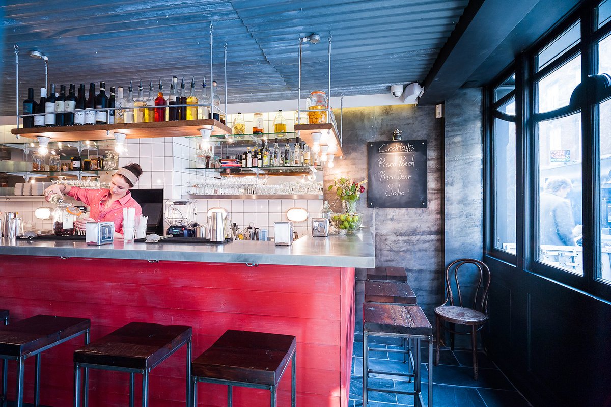 cevicheuk's tweet photo. Heralded as #TheHomeofPisco, @cevicheuk is the first #pisco only bar in Europe and has the largest #artisan pisco collection in #London #LPSW #PiscoSour #Peru https://t.co/D4HtgG3mbA