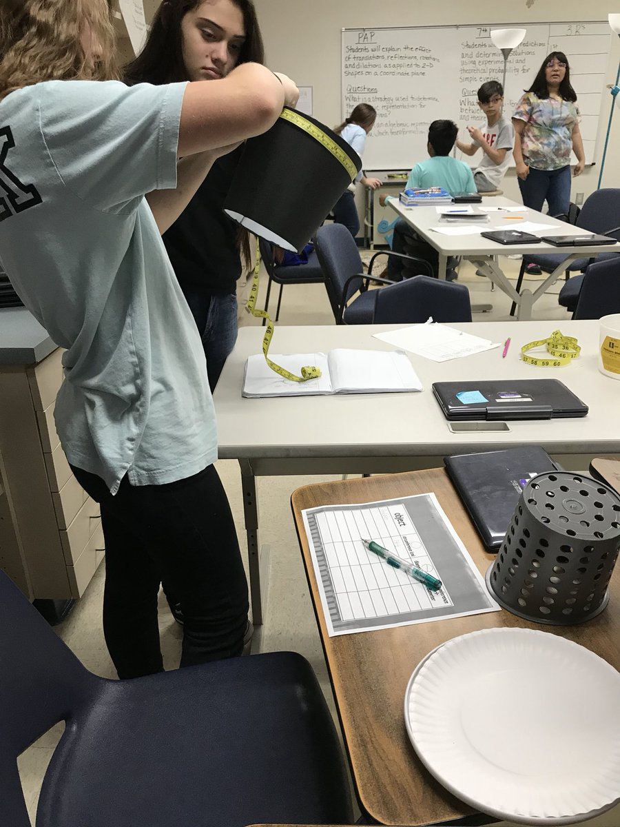 ms_haag's tweet photo. Investigating the relationship between circumference and diameter of circles! https://t.co/pGgDgEVC5e