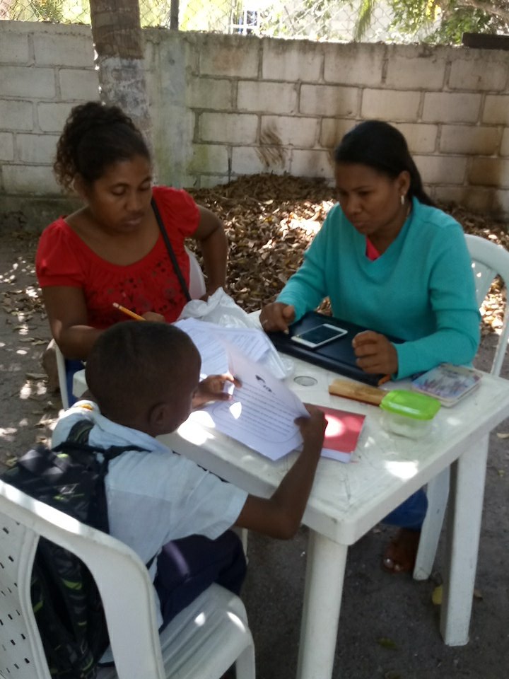 blisneida's tweet photo. @vahumadamedina PTAPoliticaDeEstado. Islas del Rosario caracterizando la lectura en grado 3. Camino a la Excelencia. https://t.co/GxLEOJ6Dpc
