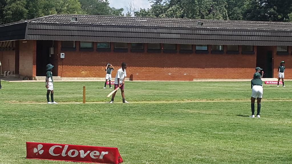 ThornhillBW252's tweet image. Congratulations to our U9 cricket team who won their first cricket match against Westwood by 10 wickets today. There were some very excited cricketers who thoroughly enjoyed their afternoon. 
#U9stars