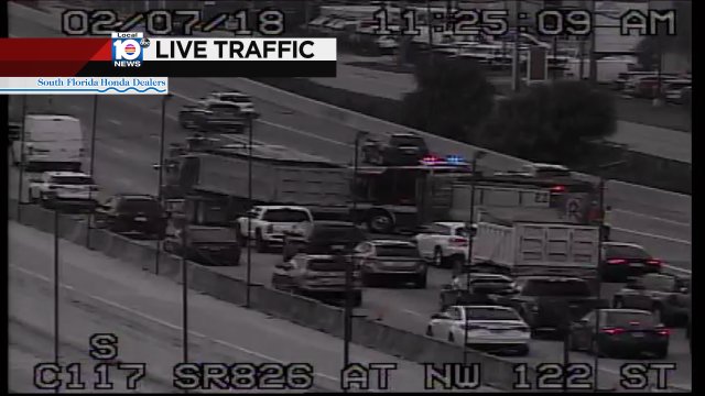 Crash on SR-826 SB at NW 122nd St #traffic #miami https://t.co/xMPRiowqVt