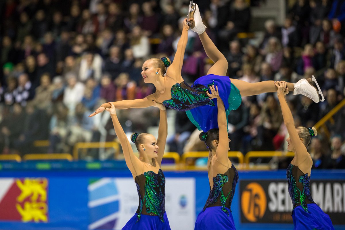 SynchroPhoto_eu's tweet photo. Check this out for the best Synchro Skating pictures in the world. All French Cup 2018 photo's "The Free" are now online @ https://t.co/ZuPGzvvidY
High resolution - No watermark or Logo #FrenchCup2018 #SynchroSkating #SynchroPhoto #SynchroNice https://t.co/LRljJvgd12